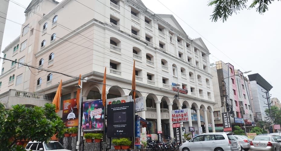 undefined Hotel White House Inn 7