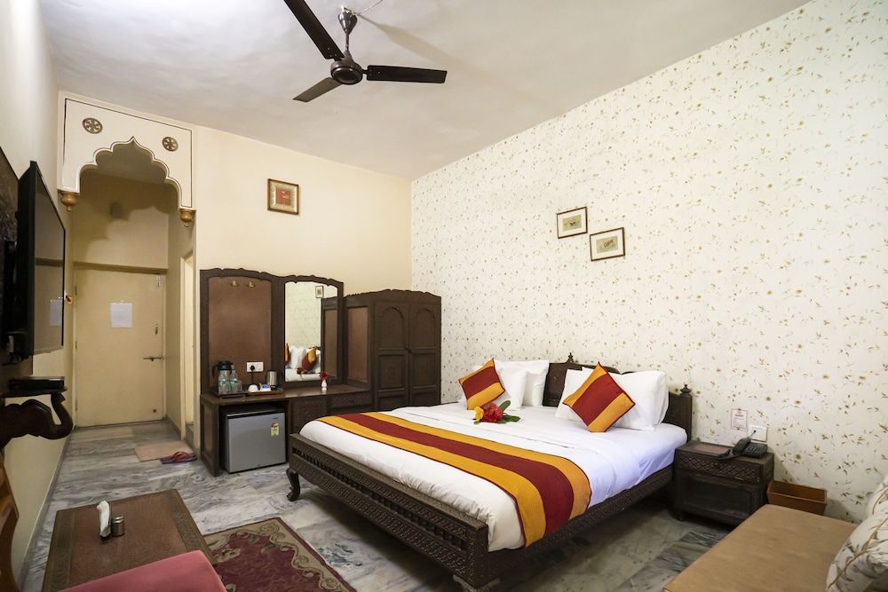 undefined Hotel Chandrawati Palace 9