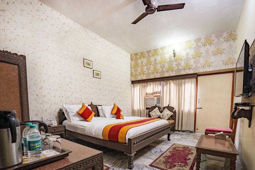 undefined Hotel Chandrawati Palace 8