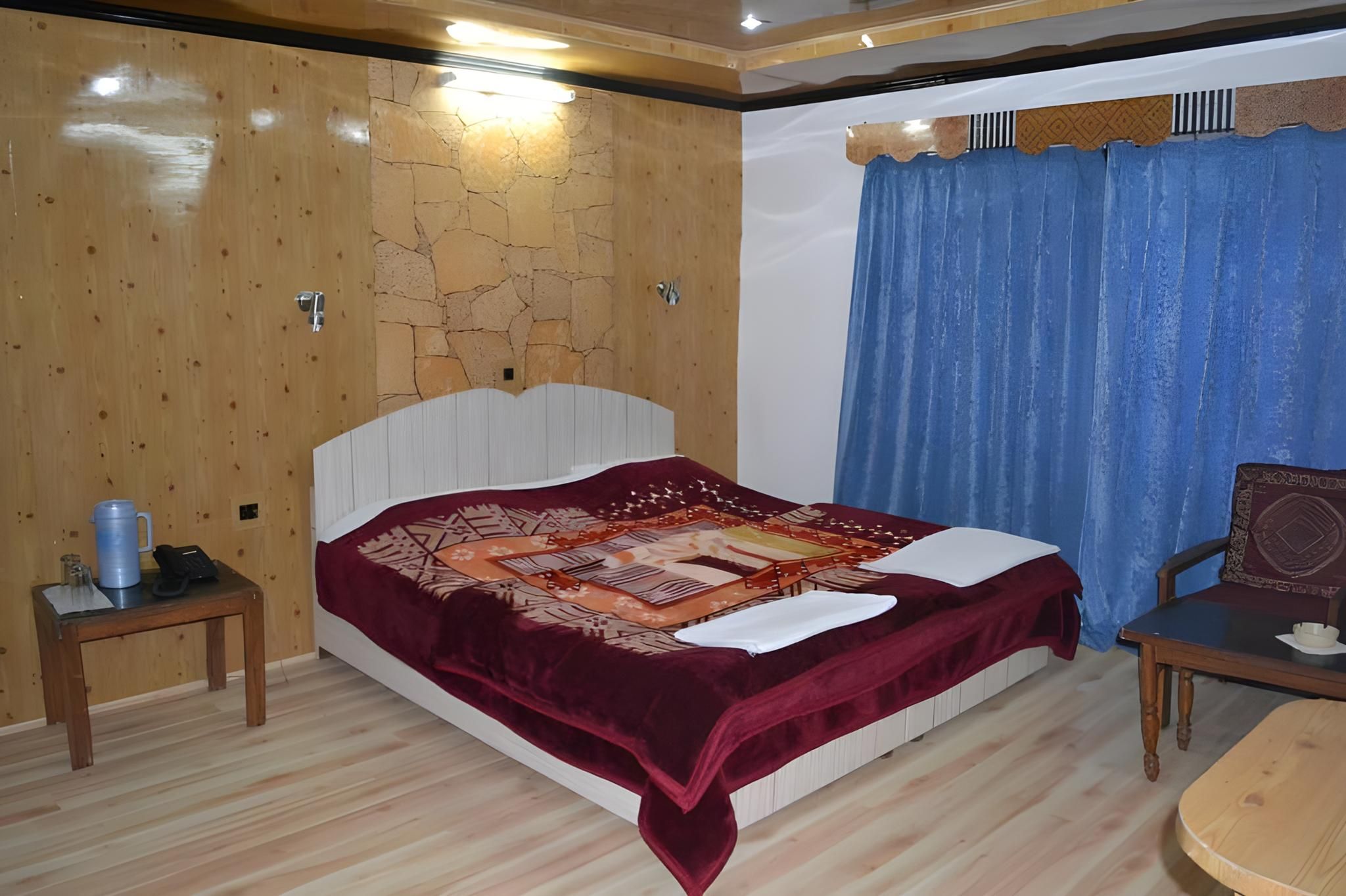 Deluxe Single Room - YCHS