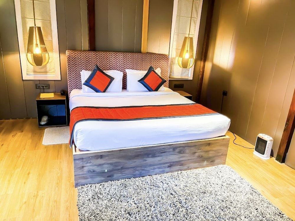 Ayar Jungle Resort Deluxe Tent