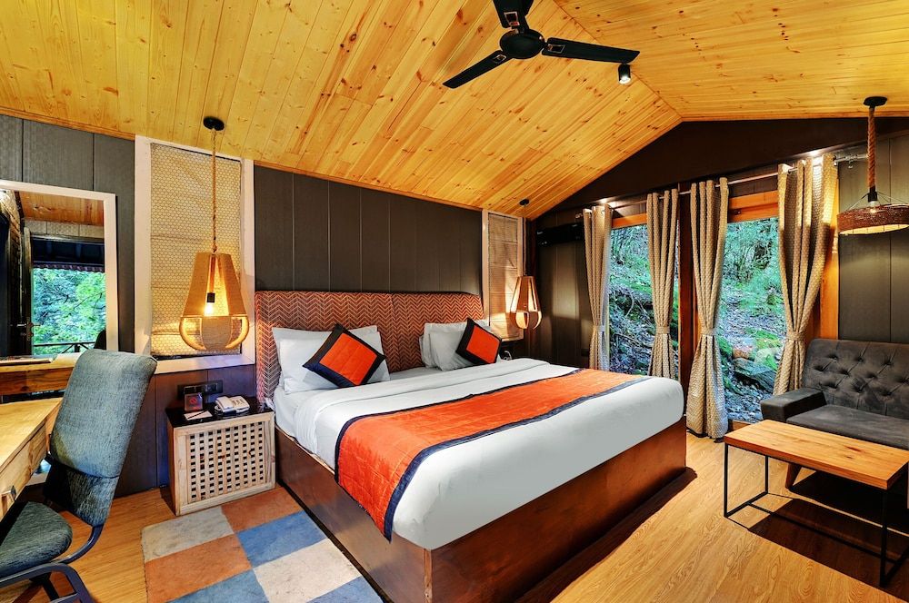 Ayar Jungle Resort Deluxe Tent 5