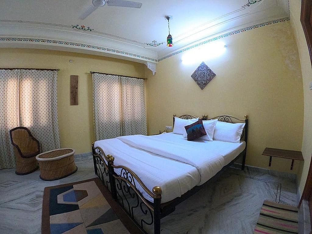 Little Peepal House Deluxe Room Non AC