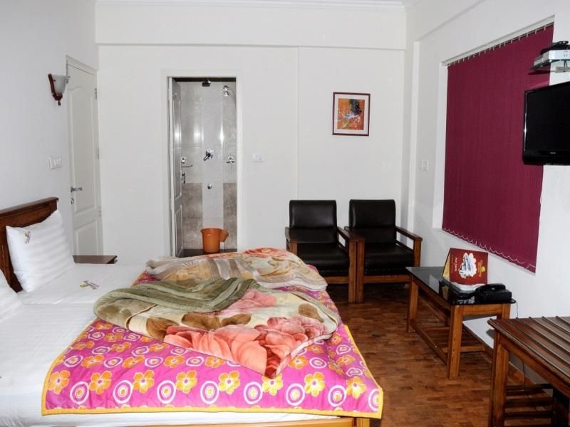 Woodberry Residency Deluxe Room