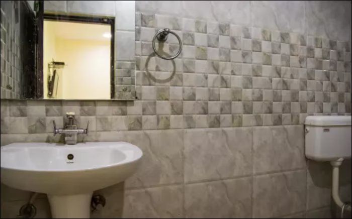 Hotel R.K International Classic 7