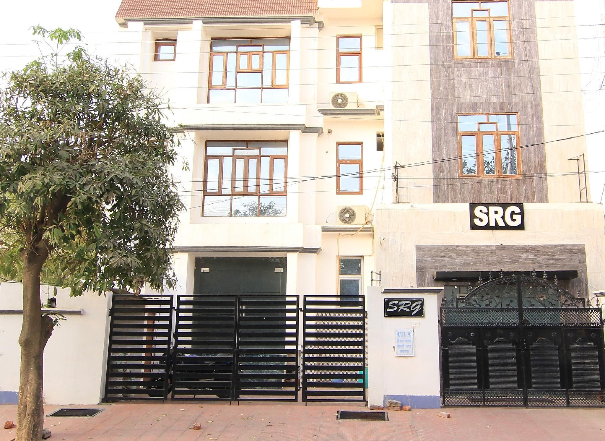 undefined Hotel SRG 9