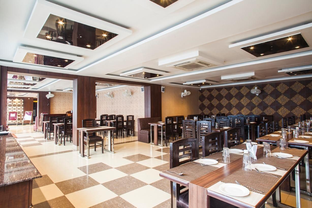 Food & Dining