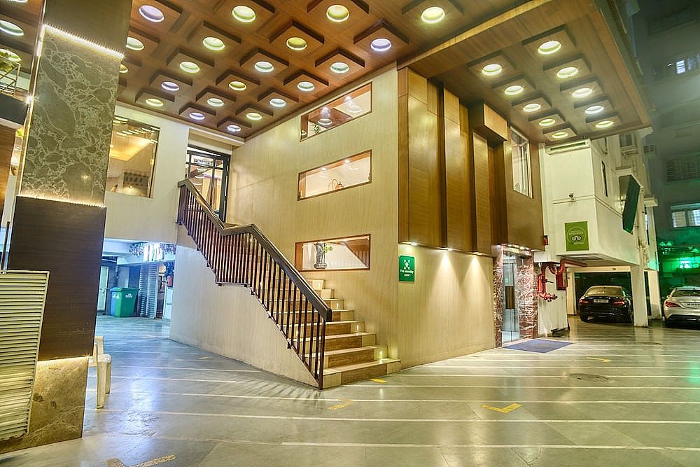 undefined Roland Hotel, Kolkata 3