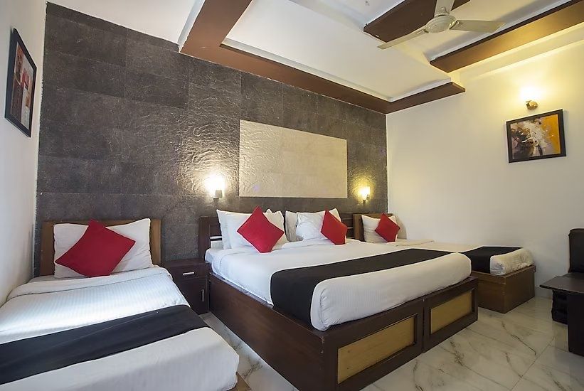 Hotel Tara Palace By Goyal Hoteliers Triple Bed ExecutiveRoom,