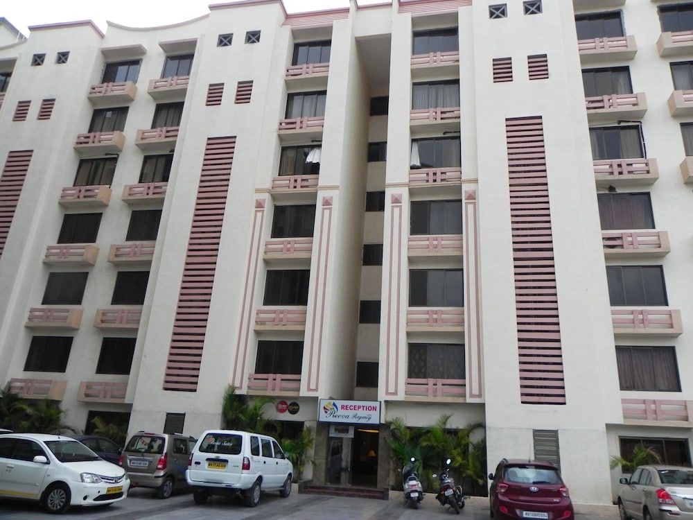 undefined Hotel Reeva Regency