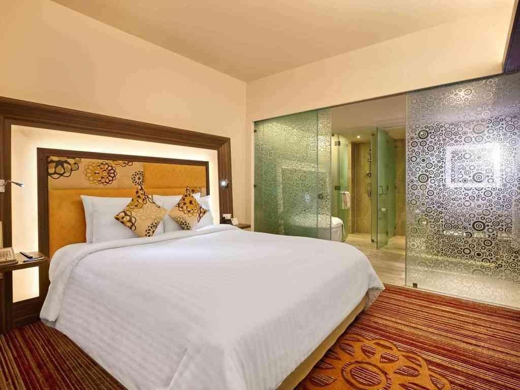 Executive Suite With Complimentary Lounge Access