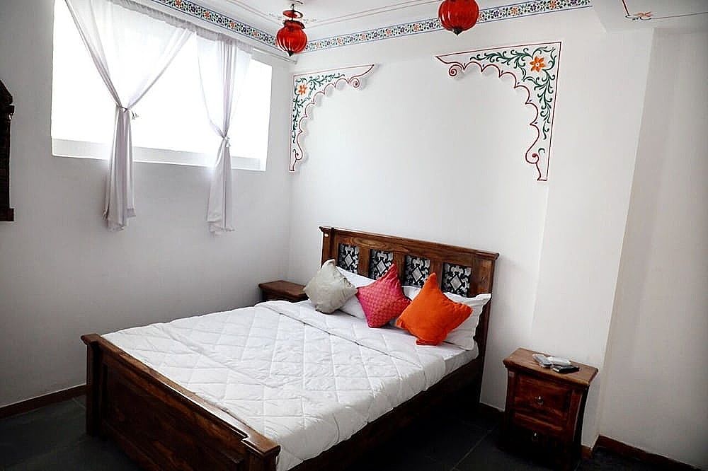 Dhola Ghat Haveli Superior Double Room 4