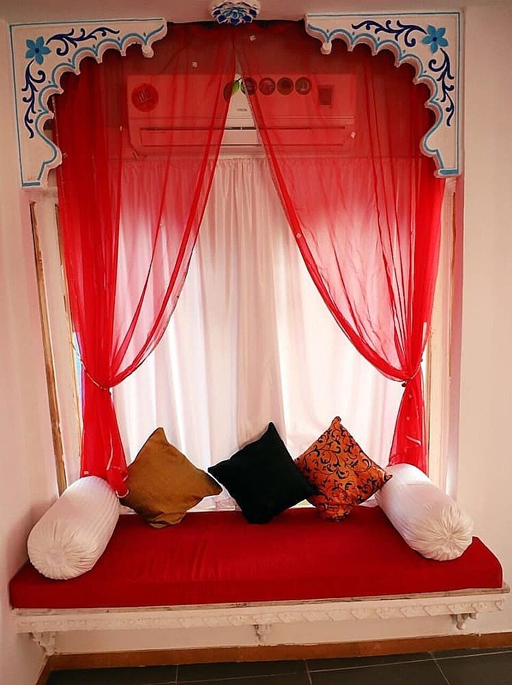 Dhola Ghat Haveli Superior Double Room 7