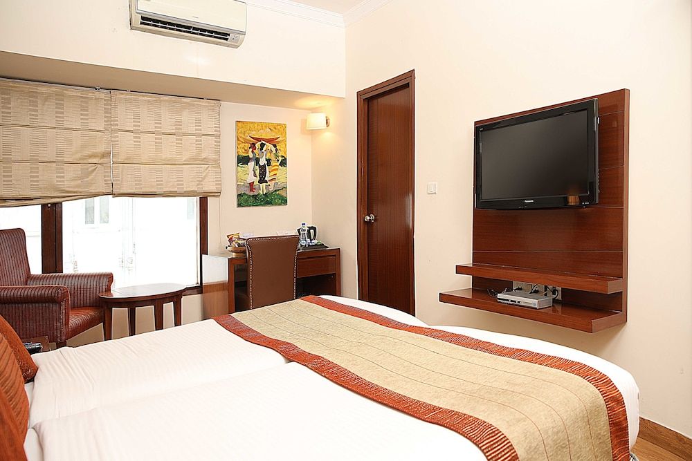 Ahuja Residency Sunder Nagar Deluxe Room 9