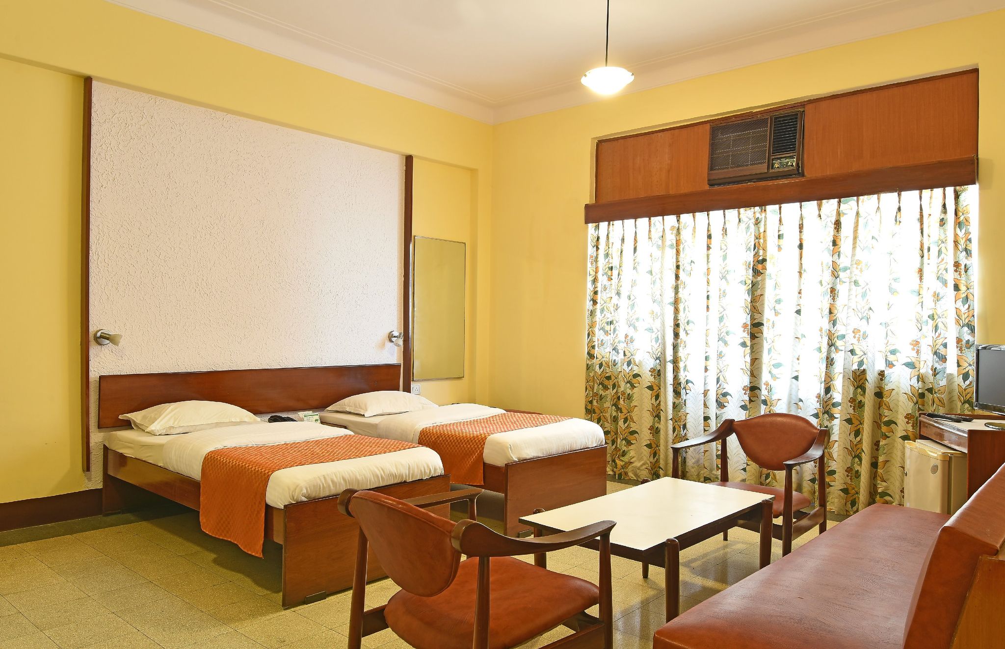 Deluxe Sea View Balcony Room(Twin beds)