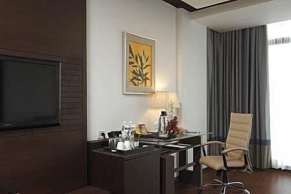 S K Premium Park Superior Room 13
