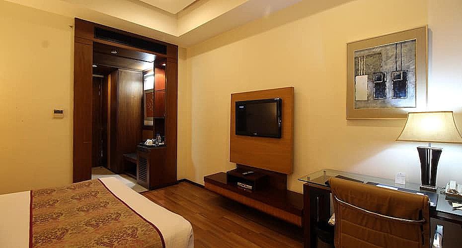S K Premium Park Superior Room 9