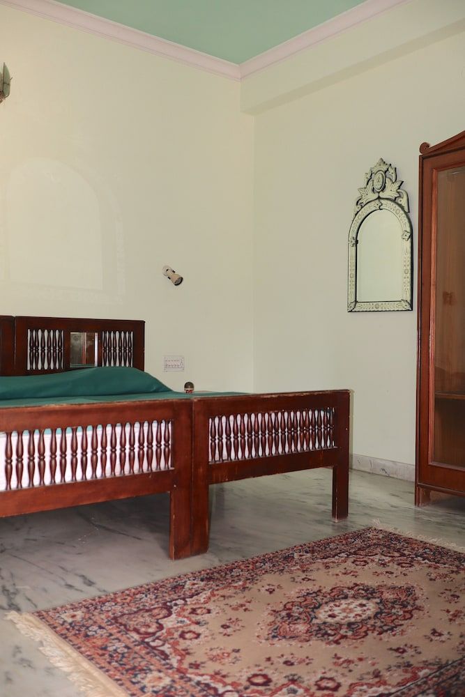 Shahar Palace Deluxe Room 2