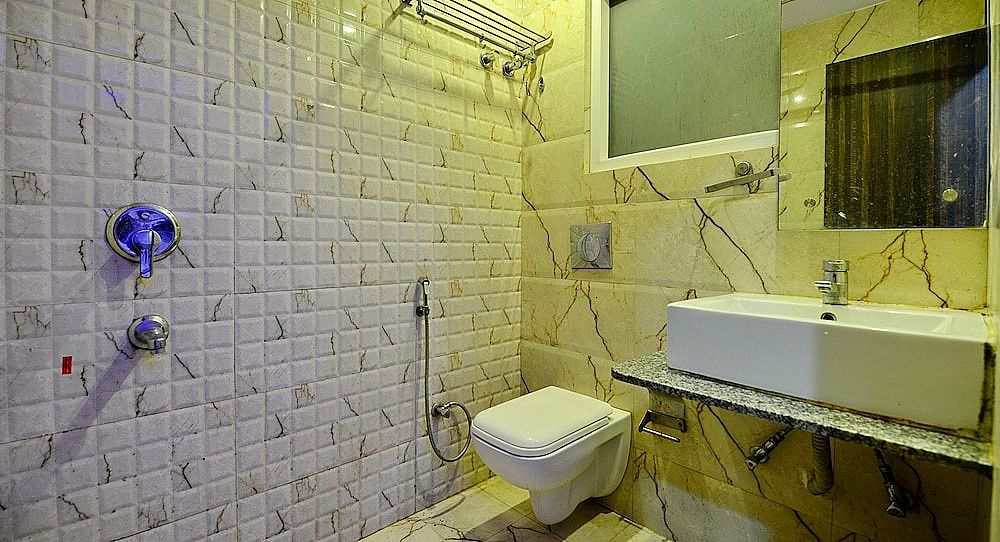 undefined Hotel Emporio Near New Delhi Railway Station 7