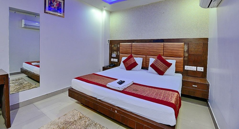 undefined Hotel Emporio Near New Delhi Railway Station 8