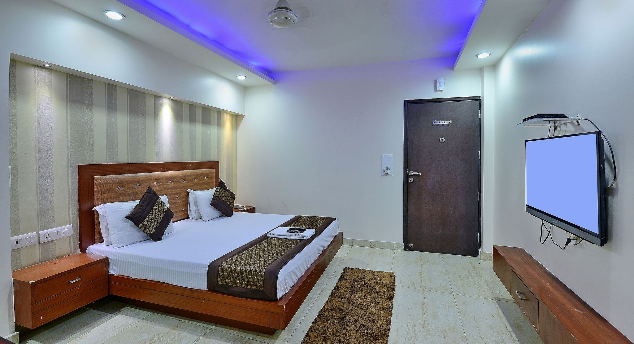 undefined Hotel Emporio Near New Delhi Railway Station 8