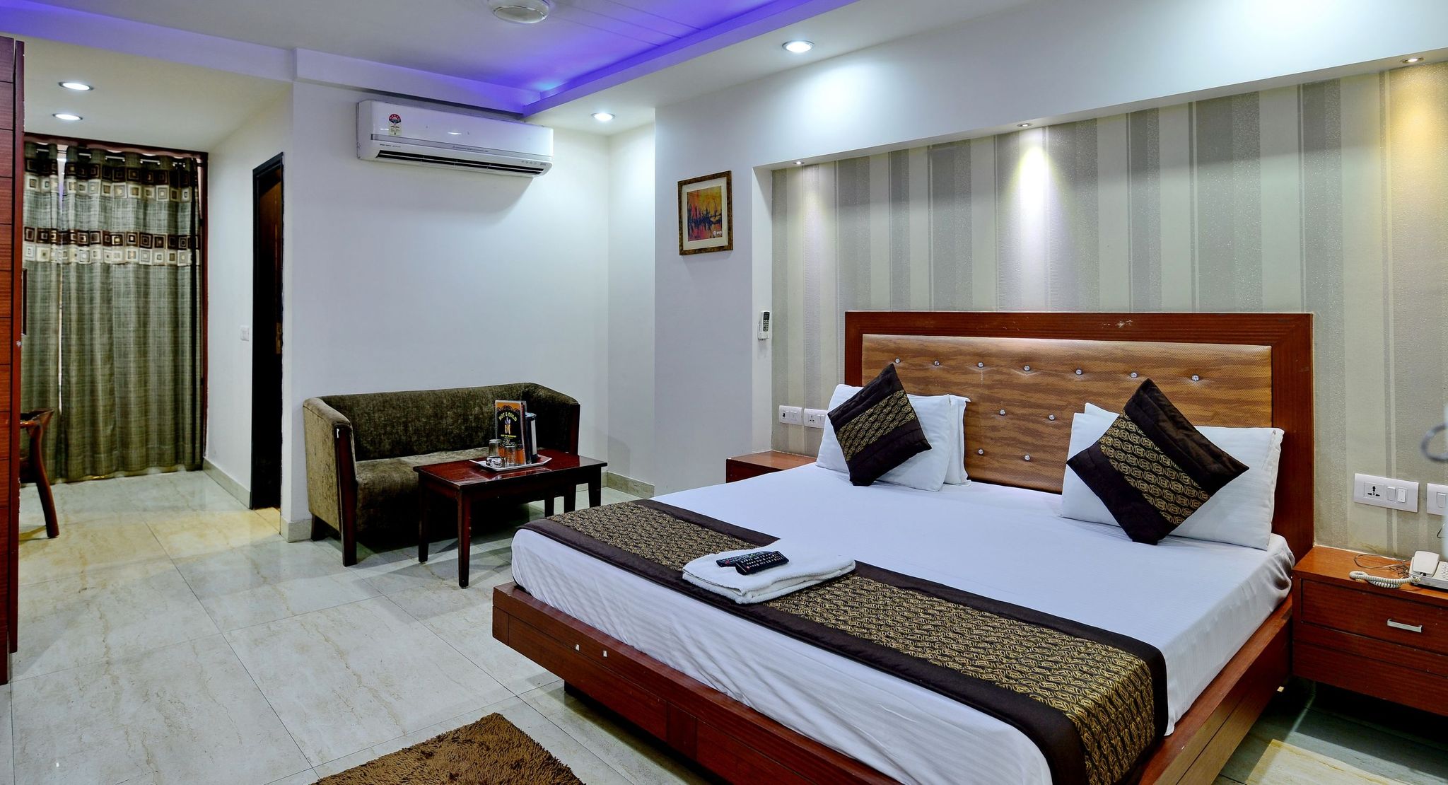 undefined Hotel Emporio Near New Delhi Railway Station 7