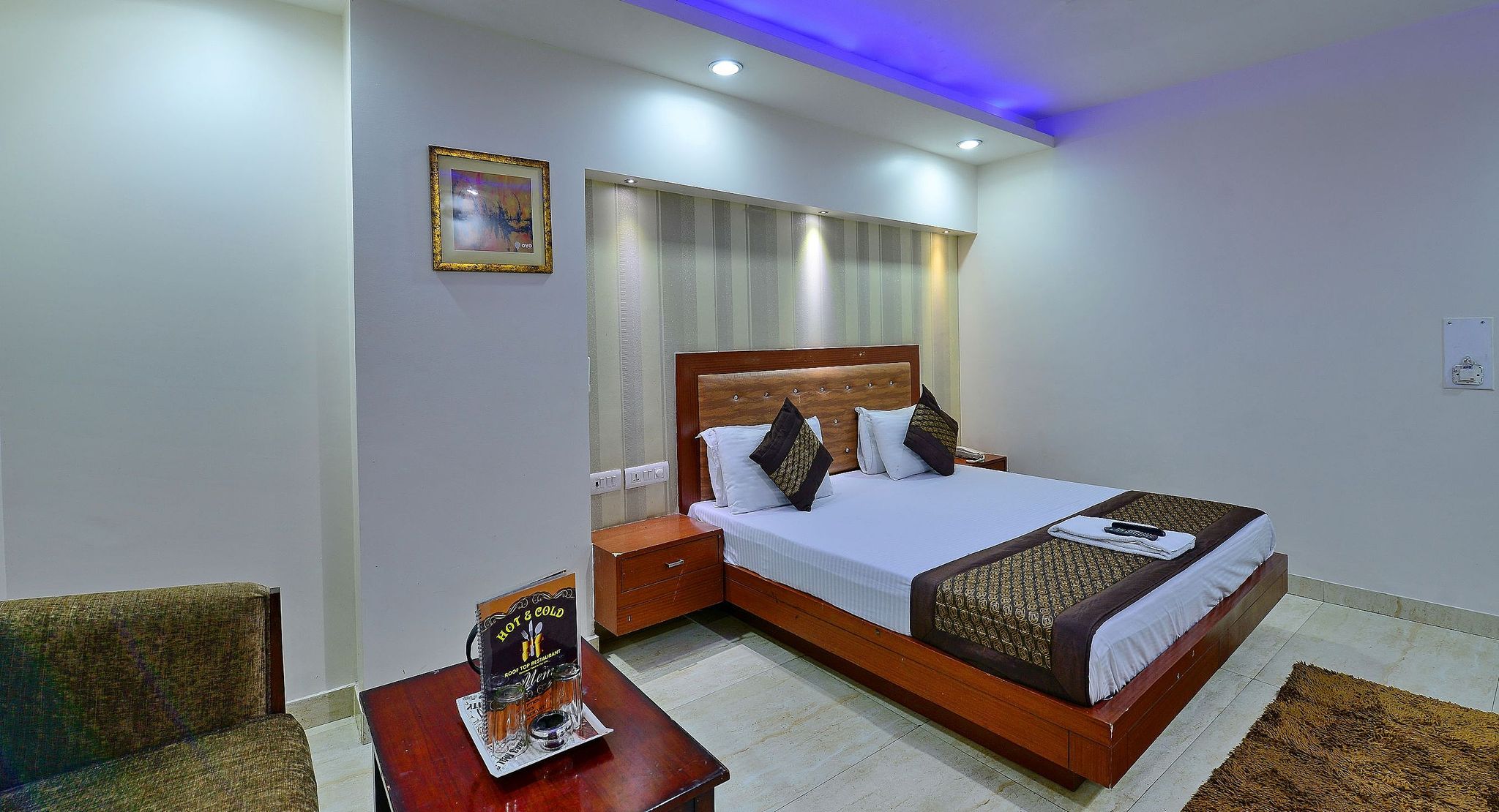 Hotel Emporio Near New Delhi Railway Station Deluxe Twin Room 4