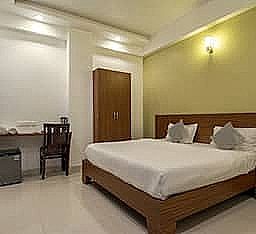 Hotel Metropolitan Super Deluxe Room 18