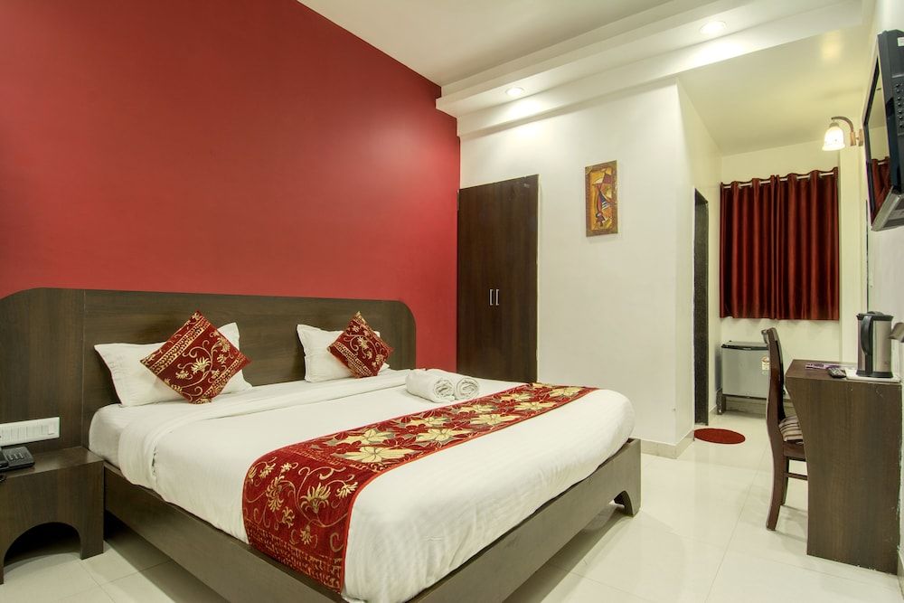 undefined Hotel Metropolitan 3