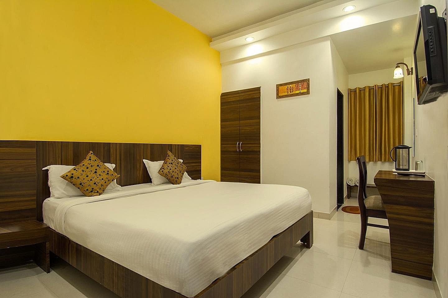 Hotel Metropolitan Super Deluxe Room 33