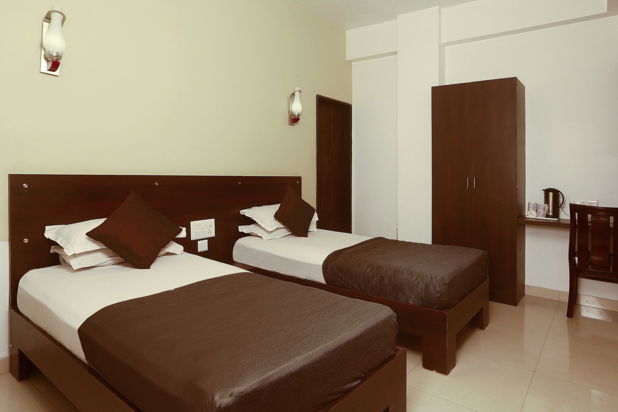 Hotel Metropolitan Super Deluxe Room 26