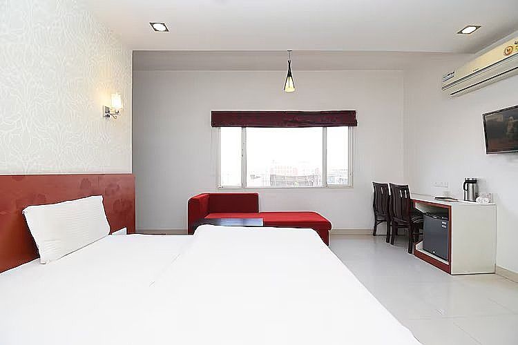 Hotel Metropolitan Super Deluxe Room 28