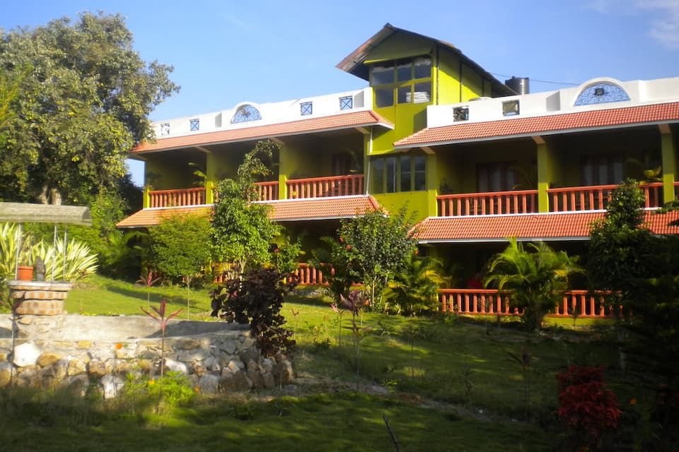 The Tiger Paw Resort