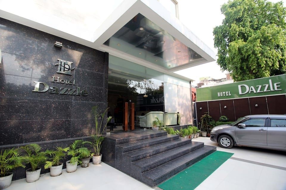 undefined Hotel Dazzle 10