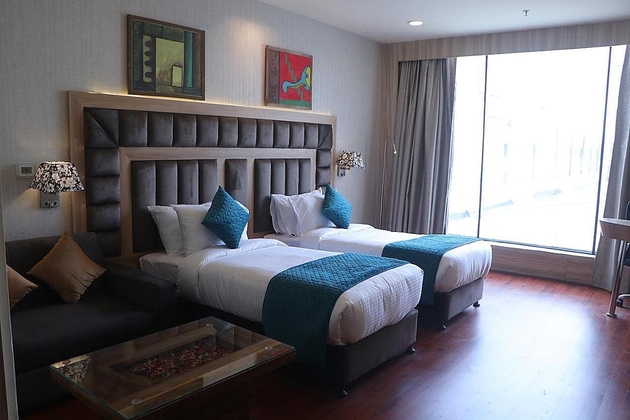 undefined SK Premium Park at World Square Mall 5