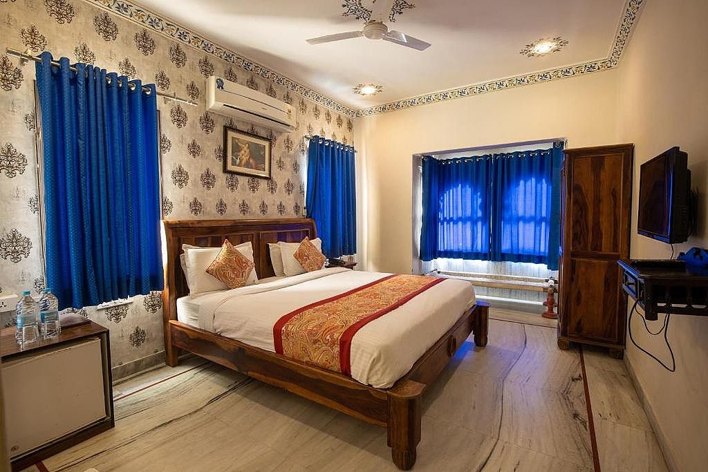Hotel Royal Pratap Niwas Deluxe Room 17