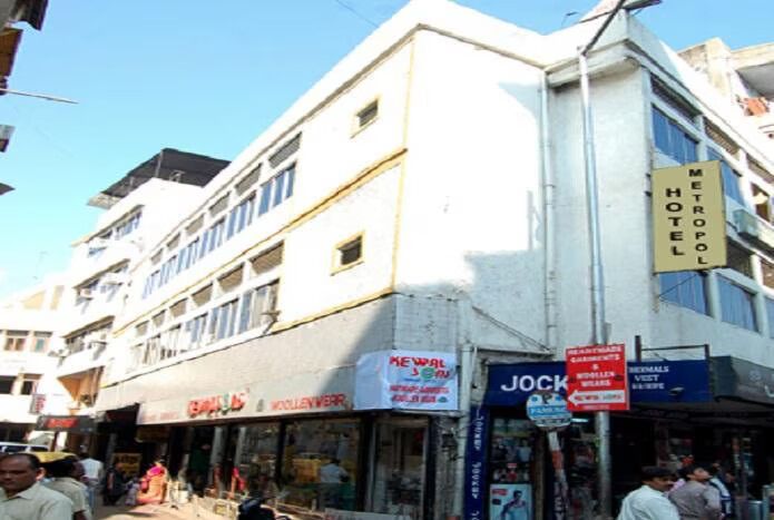 undefined Hotel Metropole 6