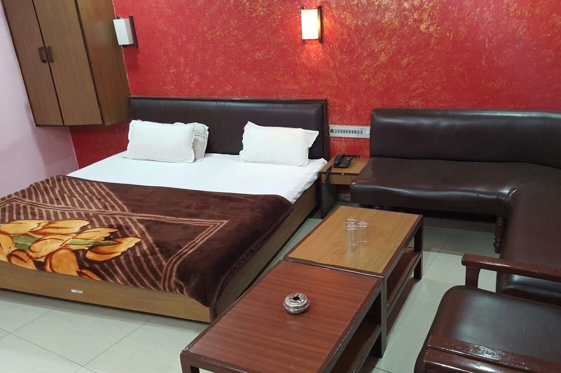 undefined Hotel Metropole 10