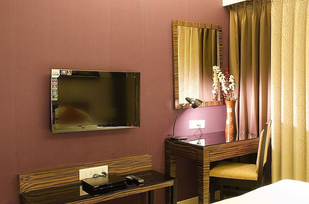 The Haven Serviced Residences Deluxe Studio Suite, 2 Bedrooms, Kitchenette 9