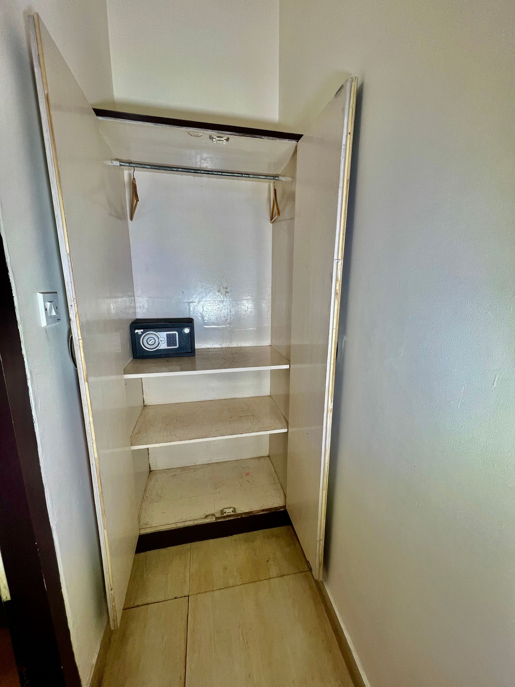 Sea Hawk-Luxury Hill Resort (4 mins drive from Bhimtal Lake) Deluxe Pine Nature View With Common Balcony 51