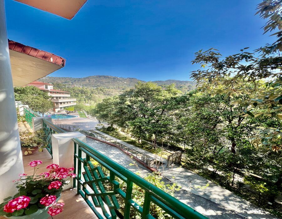 Sea Hawk-Luxury Hill Resort (4 mins drive from Bhimtal Lake) Deluxe Pine Nature View With Common Balcony 30