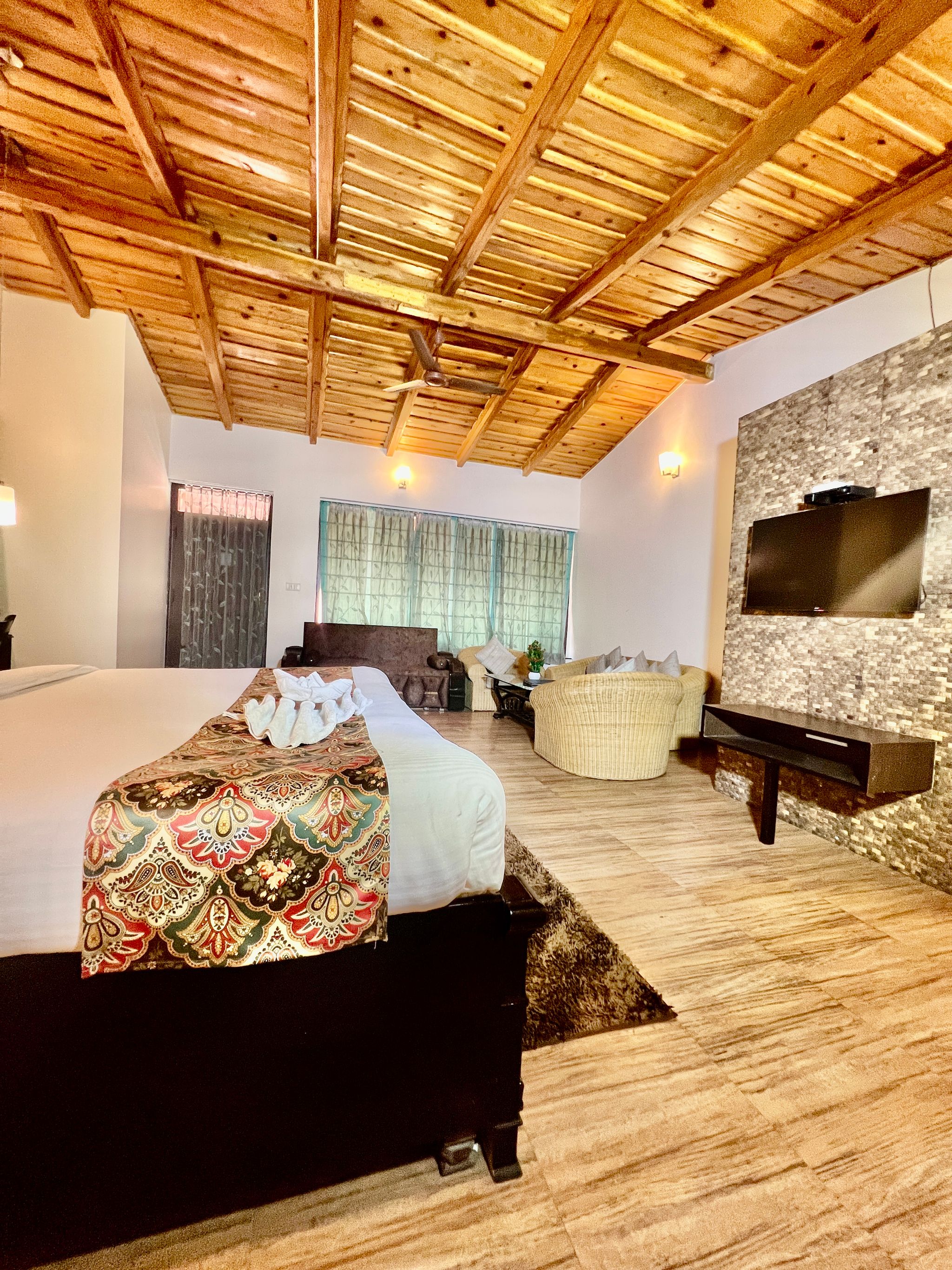 Royal Chalet Nature View With Patio And Balcony