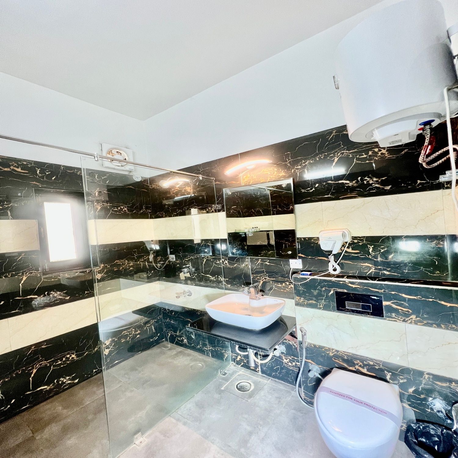 Sea Hawk-Luxury Hill Resort (4 mins drive from Bhimtal Lake) Deluxe Pine Nature View With Common Balcony 44