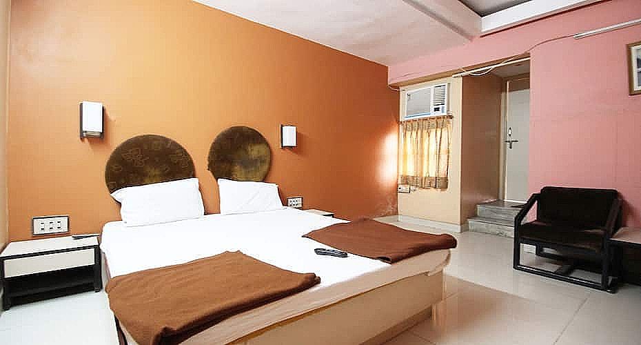 Hotel Dimple International Standard Non-AC Room