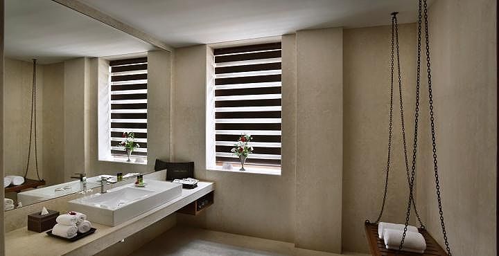 The LaLiT Great Eastern Kolkata Edwardian Room 7