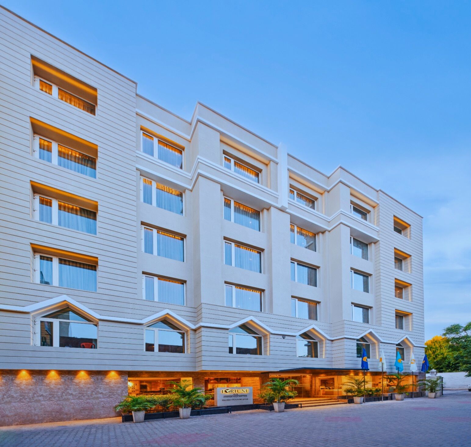 undefined Hotel City Park 4