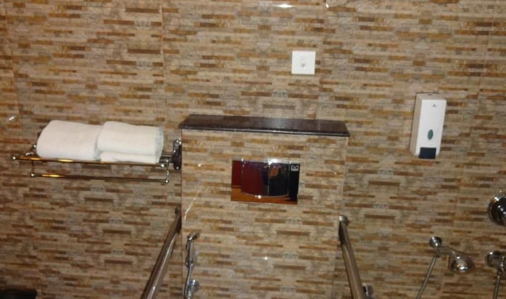 HOTEL SEA PEARL Deluxe Room 5