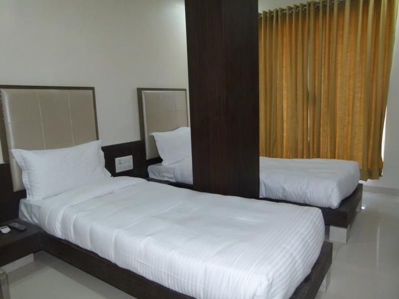 Avadh Hotel Executive Room