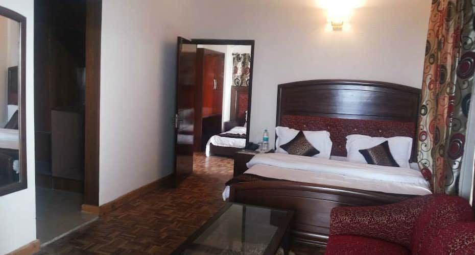 Deventure Hotel Chail Standard Room Without View