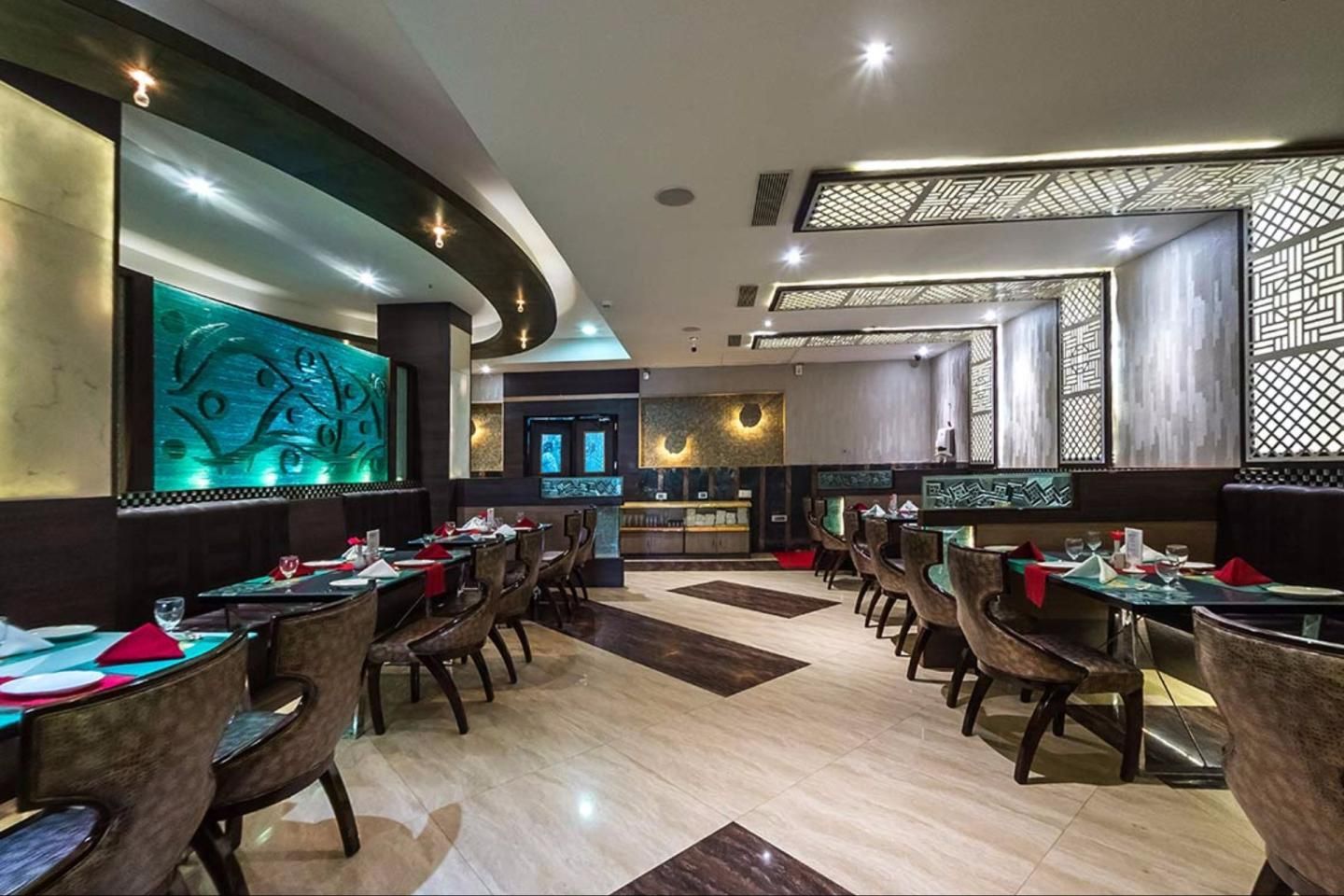 Food & Dining